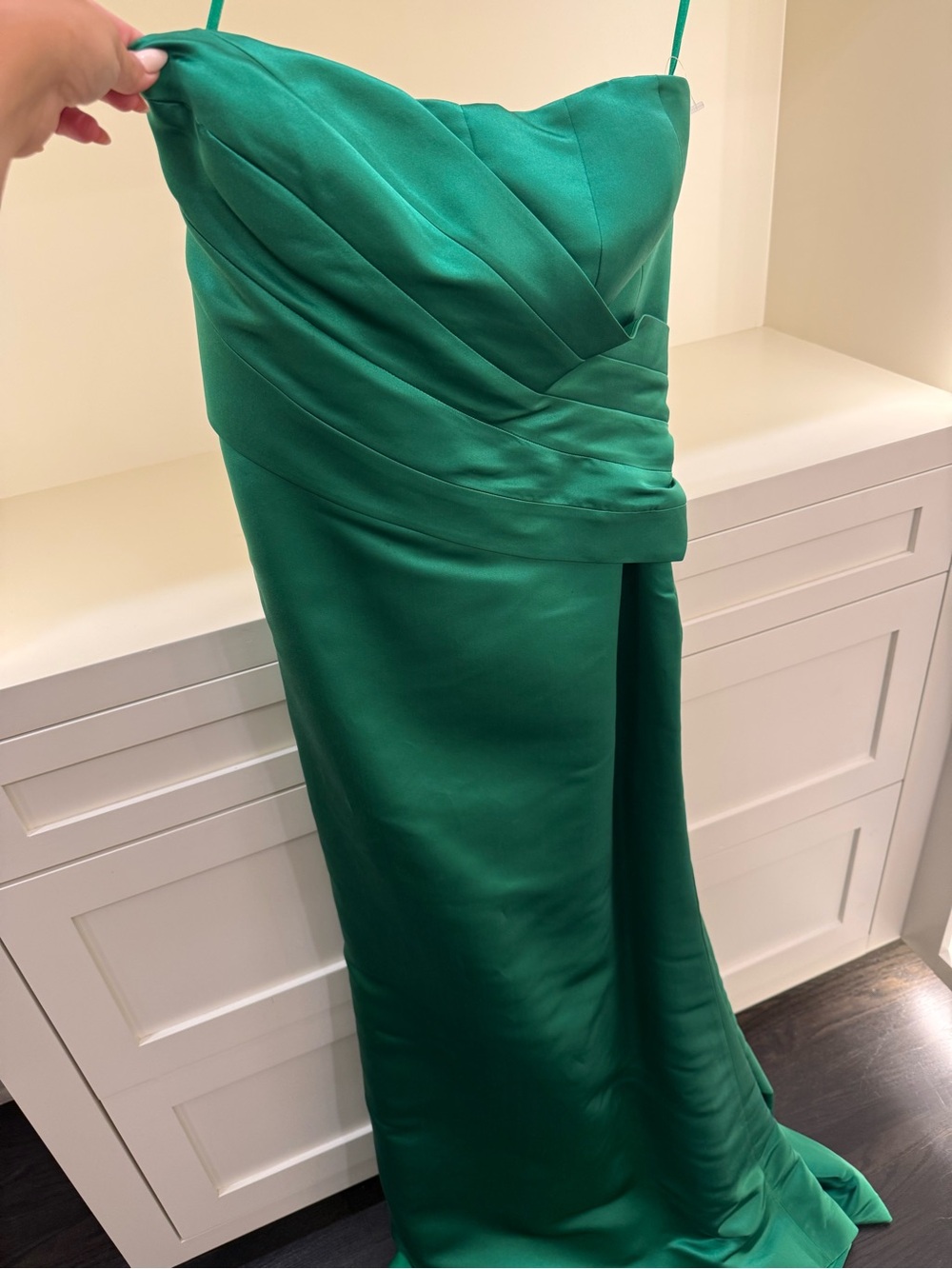 Carolina Herrera Emerald Green Strapless Satin Evening Dress